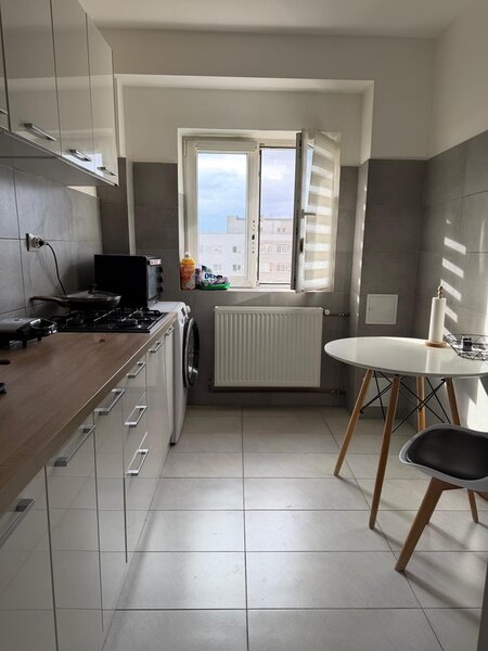 Campia Libertatii intersectie Gheorghe Petrascu, 10 minute metrou Muncii,