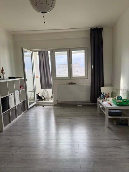 Campia Libertatii intersectie Gheorghe Petrascu, 10 minute metrou Muncii,